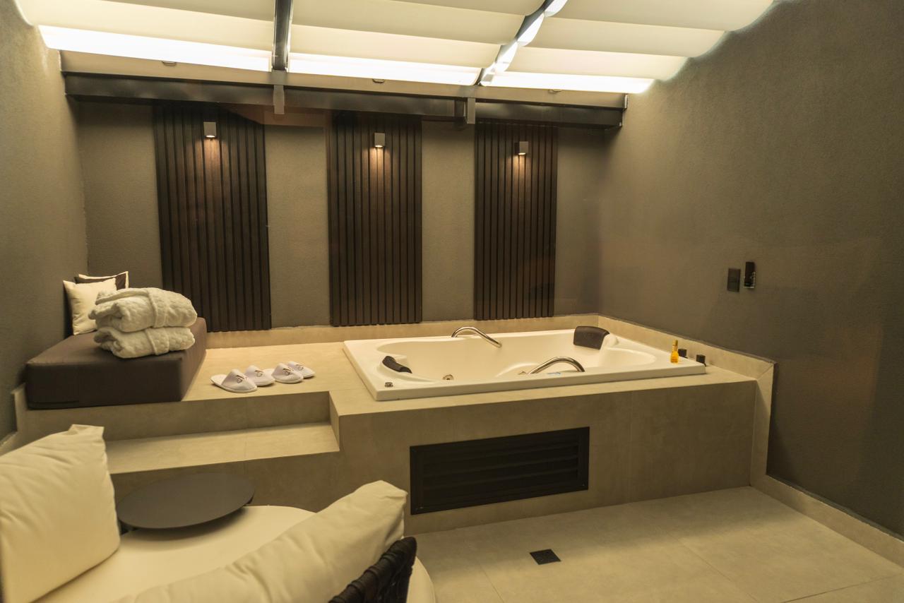 WhatsApp Image 2025-10-20 at 11.27.42 (2)