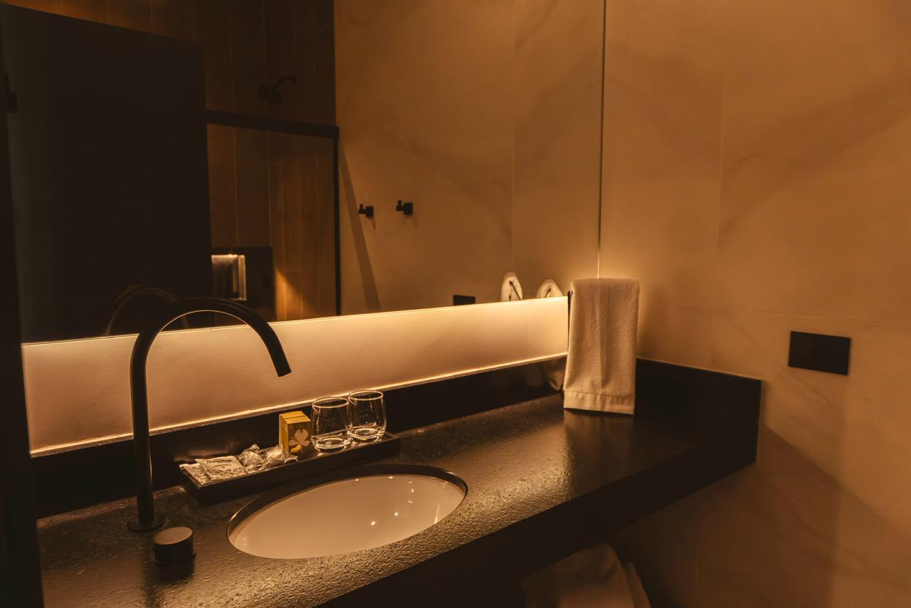 WhatsApp Image 2025-10-20 at 11.27.45 (1)